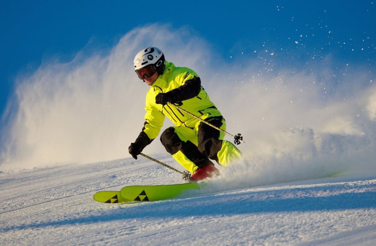 Обзор комбинезона Dragonfly Superlight в самых комфортных условиях. Шерегеш, лесное катание 2022